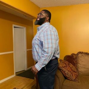 Meet your Posher, Lionel